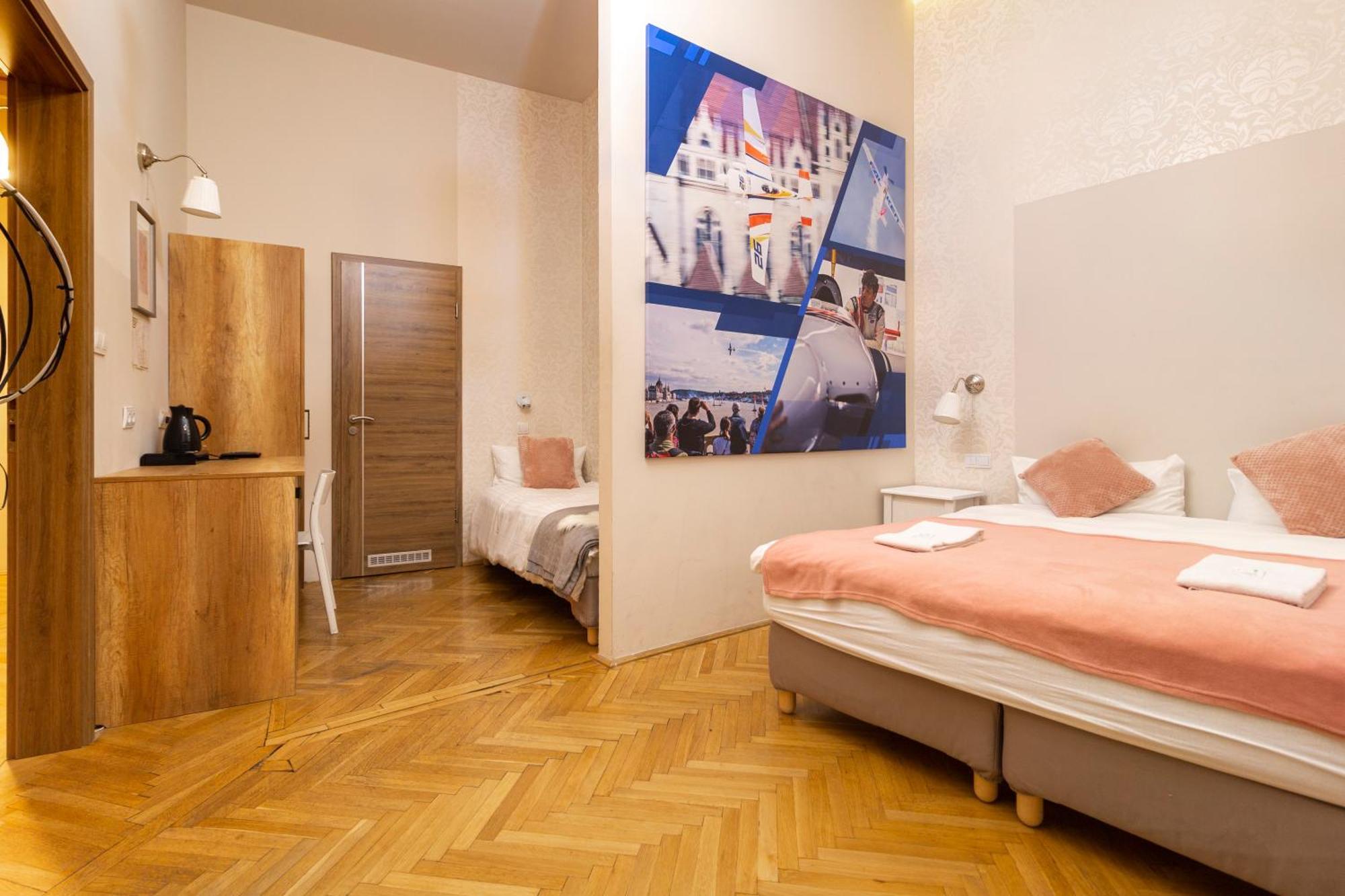 The Cream Hotel Budapest Ngoại thất bức ảnh